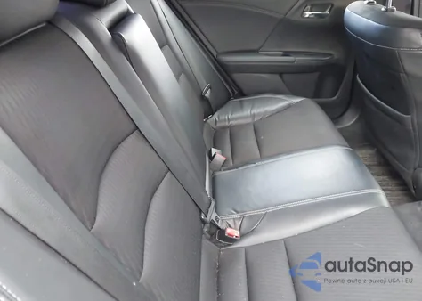 2017 Honda Accord Sport z USA, uszkodzony, nr VIN 1HGCR2F51HA066100